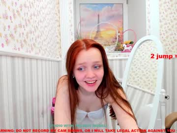 webcam girl sophie__shy today image #1041509