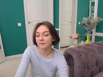 webcam girl adelewilson__ today image #445940