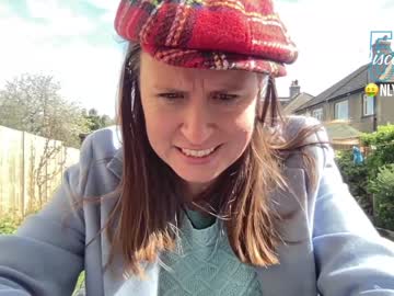 webcam girl eatmypie69 today image #1537117