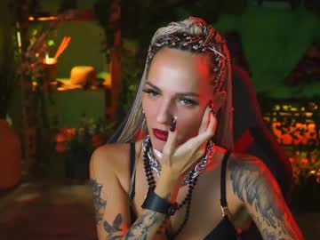 webcam girl monicamaxwel today image #3995956