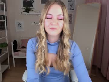 webcam girl aurora_howard today image #1096277