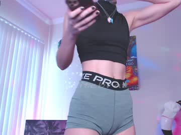 webcam girl petitebrat today image #1187269