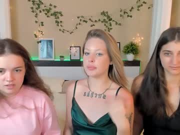 webcam girl isla_meow today image #4027442