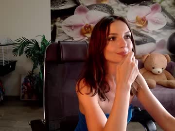 webcam girl jennycutey today image #2240253