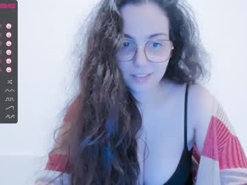 webcam girl lady_yas today image #3185991