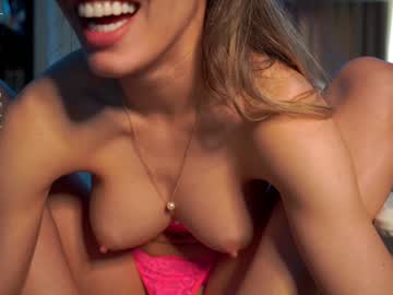 webcam girl xoxo_emma today image #1457150