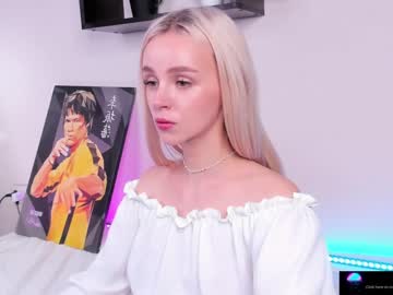 webcam girl floraalfy today image #2972201