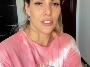 webcam girl natyniklos2 today image #1717907