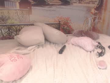 webcam girl hi_teika today image #1478960