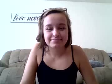 webcam girl nikkiiiiamber today image #3996631