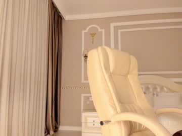 webcam girl bae_suz today image #1186752