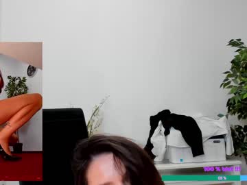 webcam girl wh4thefuck today image #2901157