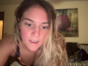 webcam couple snowbunnyass today image #3472331
