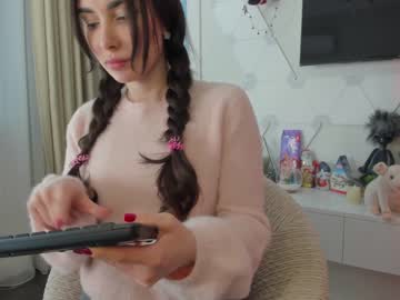 webcam girl sweety_rinushka_ today image #697082