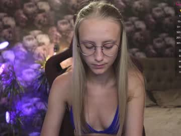webcam girl angeellina today image #2171808