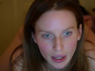 webcam girl ellaa91 today image #3240231