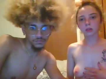 webcam couple ittybitty7 today image #1987113