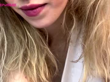 webcam girl lolly_bella_ today image #3537957