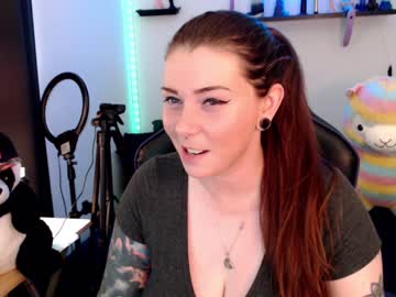 webcam girl bigtittedtattedlesbian today image #2115137