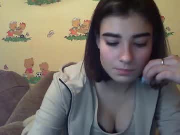 webcam girl sweet_couple1823 today image #950496