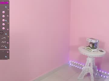 webcam girl little_effy18 today image #1246180
