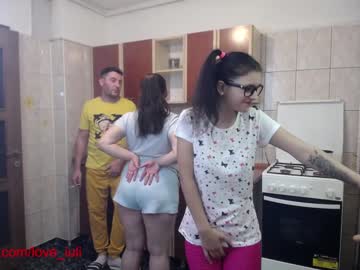 webcam couple iuliana32 today image #347045