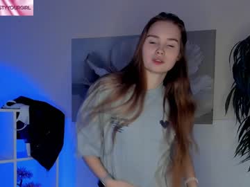 webcam girl shelleybartram today image #3996258