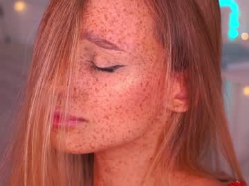 webcam girl artease today image #3333553