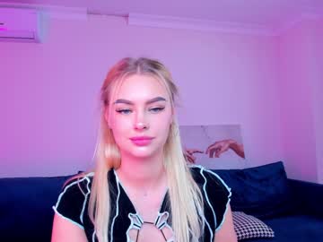 webcam girl 8a8y_nura today image #1917041
