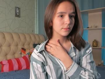webcam girl catherineandrea today image #2579309