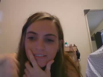 webcam girl kkloveee777 today image #3955830