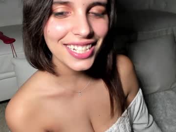 webcam girl lilbeccaxo today image #1584632