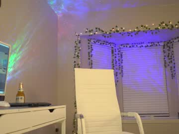 webcam girl ashley_benson1 today image #499149