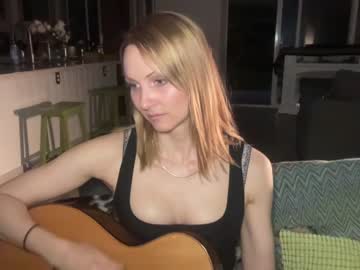 webcam girl kaileeshy today image #1564143