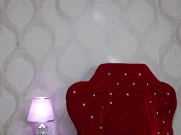 webcam tranny sofia_gold_ today image #2213634