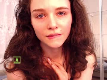 webcam girl demurelixir today image #1246186