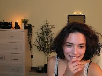 webcam girl ella_flar_ today image #2830611