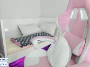 webcam girl pavlovacoluccii_ today image #2049423