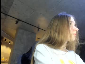 webcam girl mysat today image #1072670