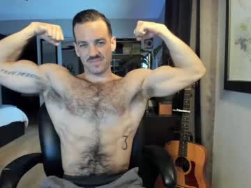 webcam man herewego42 today image #2704408