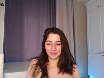 webcam girl kate_lewis today image #2792022
