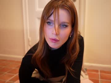 webcam girl ellaa91 today image #3097081