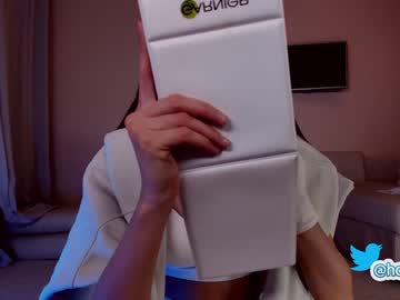 webcam girl hollyextra today image #3139469