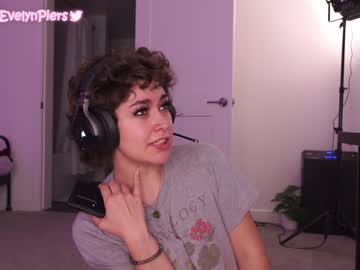 webcam girl evelynpiers today image #2267669