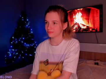 webcam girl melondama today image #3284227
