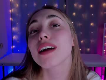 webcam girl vikki_opp today image #1411192