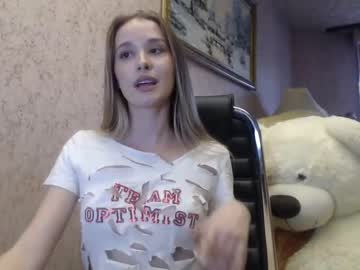 webcam girl ariana_777 today image #1753842