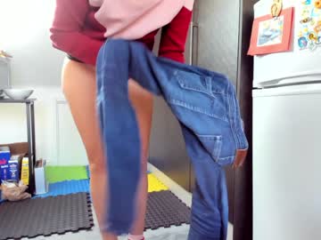 webcam girl eatmypie69 today image #3095508