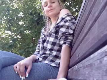 webcam girl bondgirl013 today image #1976484