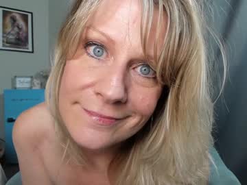 webcam girl avapheonix today image #2600398
